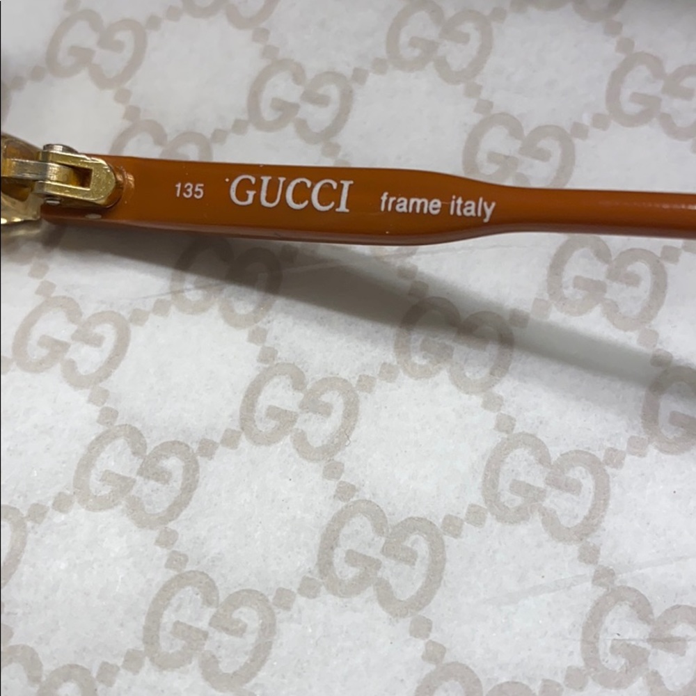🔥SOLD ON MERC🔥Gucci Vintage Eyeglasses - Picture 4 of 9